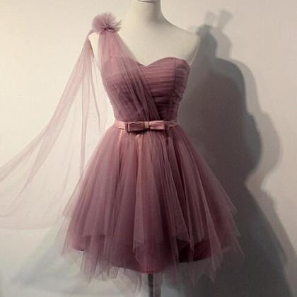 Charming One Sholder Short Tulle Homecoming..