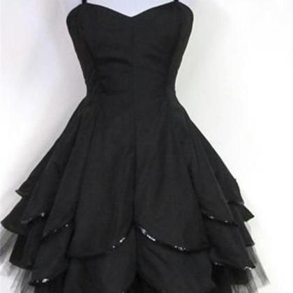 Charming Black Short Tulle Homecoming..