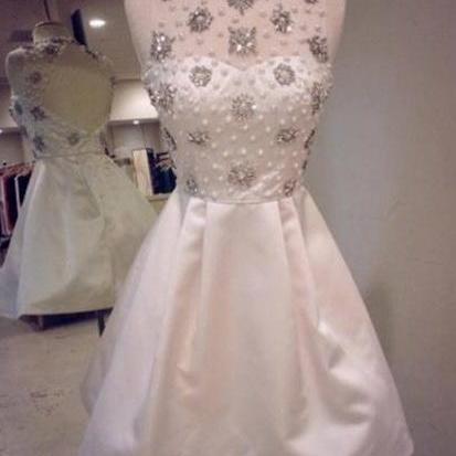 Elegant White Satin Homecoming Dresses,handmade..